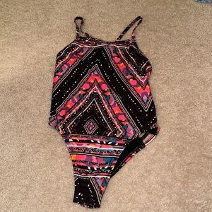 Jolyn Mateo Onesie Size 28